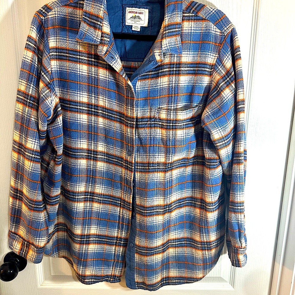 American Eagle Women’s Flannel Med